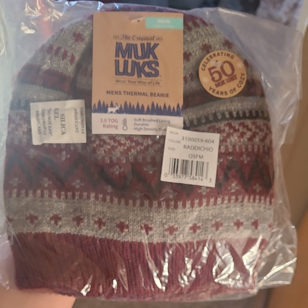 Muk Luks Men's Thermal Beanie in Red and Gray